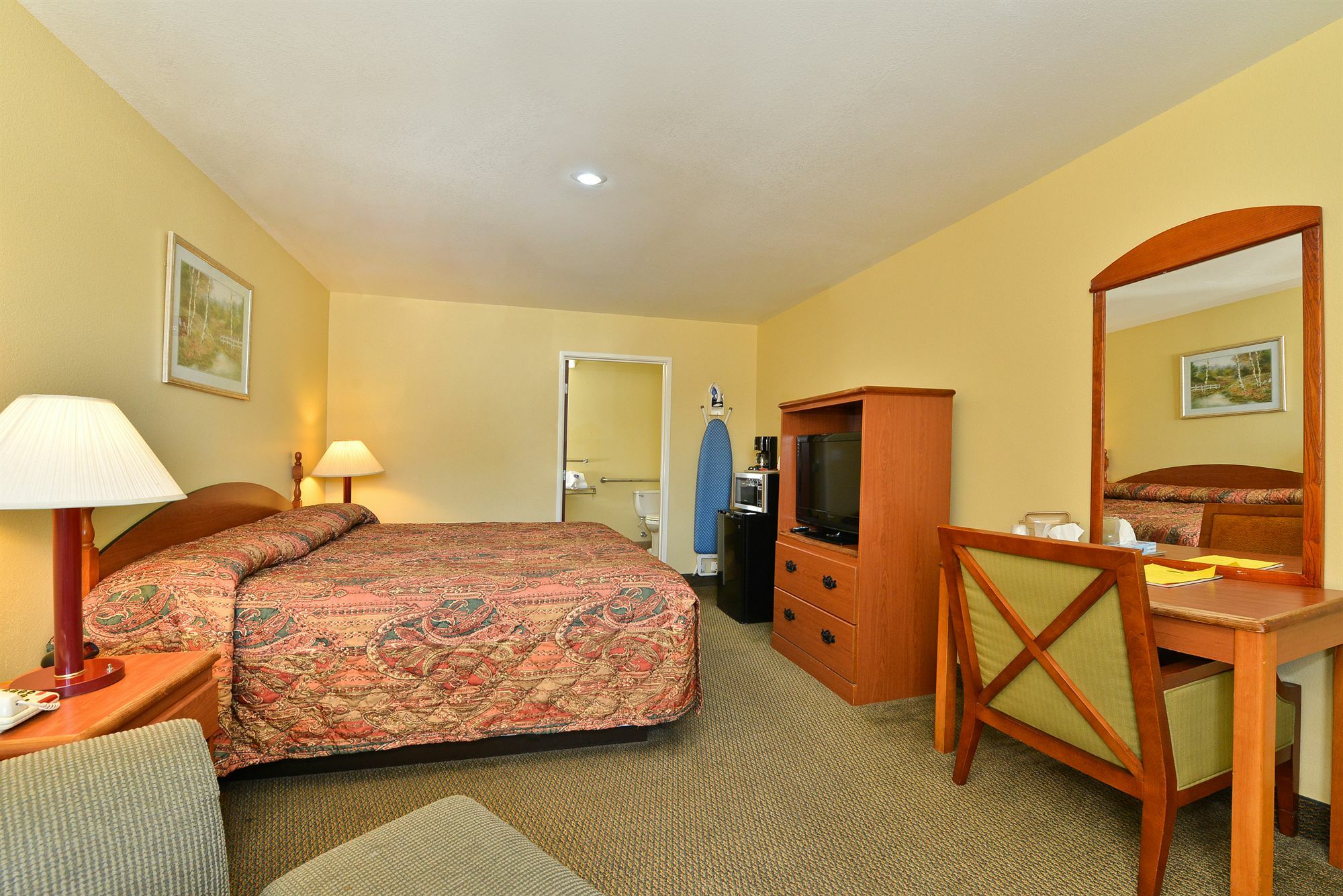 Days Inn By Wyndham Abbeville Exterior photo